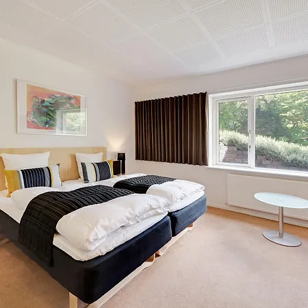 Jernbanegade Otel Kibæk