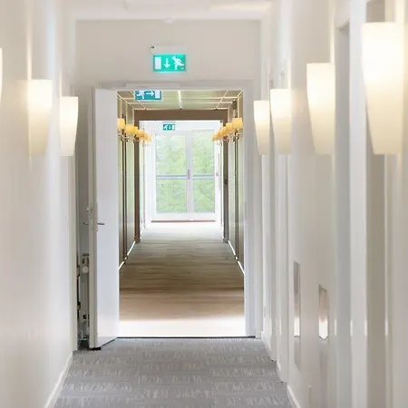 Jernbanegade Hotell