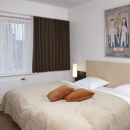 Otel Jernbanegade 3*