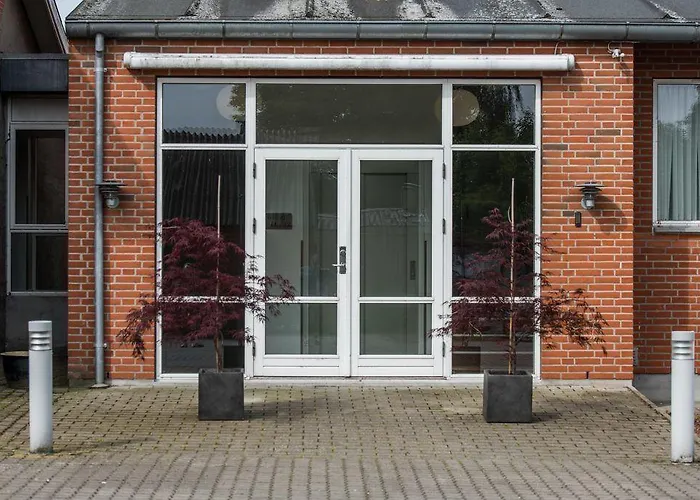 Jernbanegade Hotel Kibæk