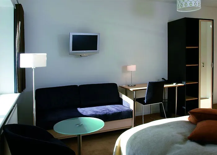 Jernbanegade Hotel