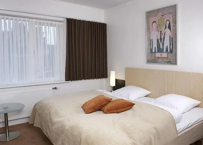 Hotel Jernbanegade 3*